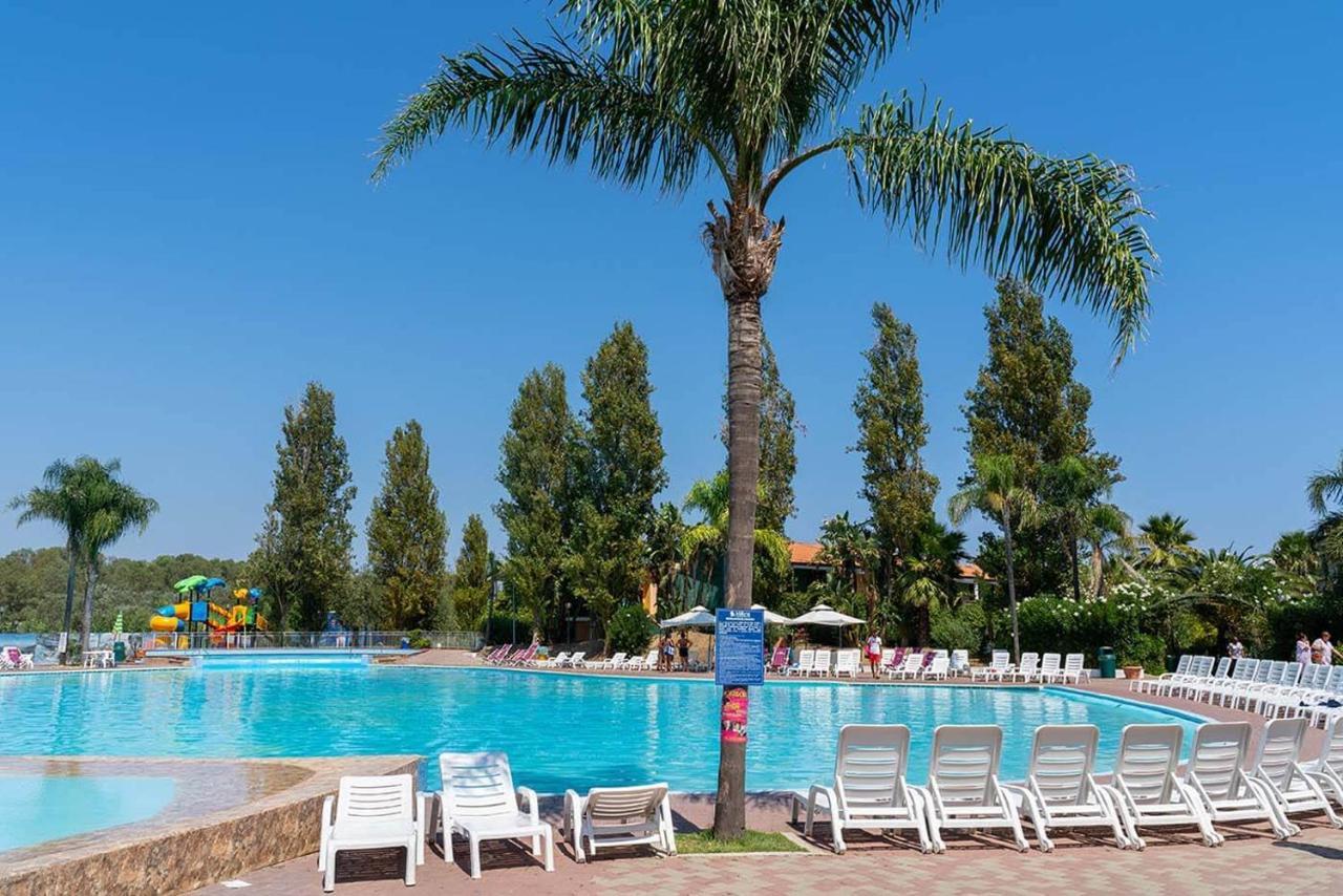 Minerva Club Resort & Golf Marina di Sibari Buitenkant foto